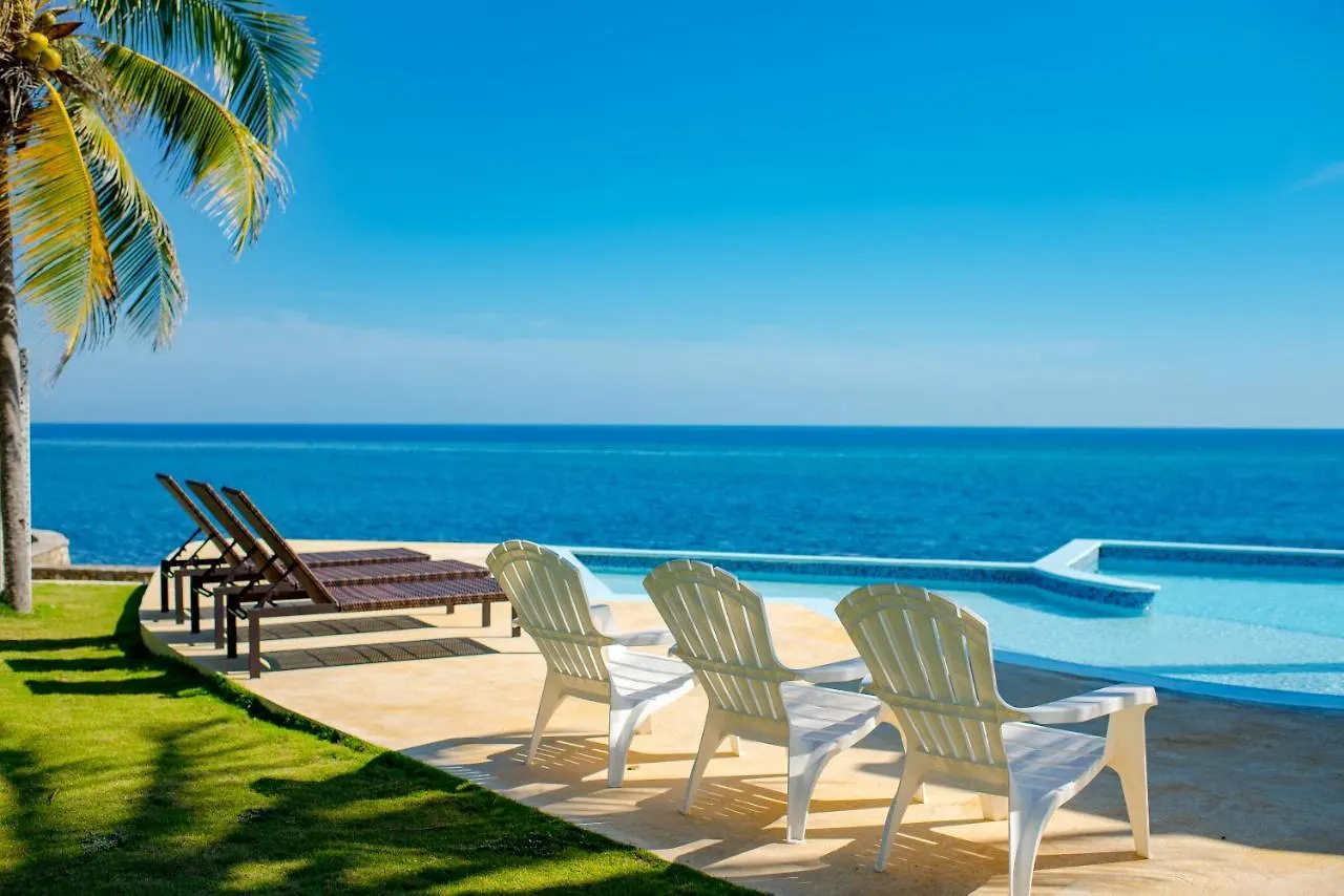 Apartment Whispering Seas Oceanfront Suite Ocho Rios