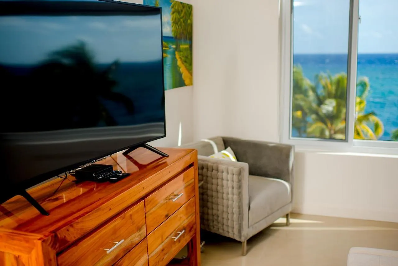 Apartment Whispering Seas Oceanfront Suite Ocho Rios Jamaica